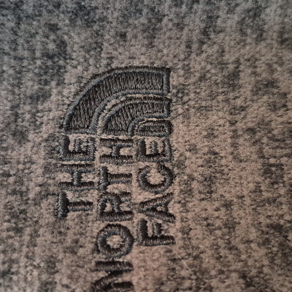 North Face Womens Jacket - Picture 5 of 8